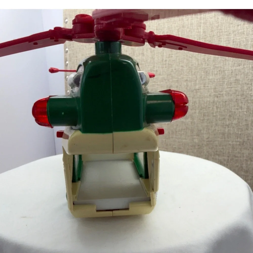 2001 Hess Gasoline Helicopter Vintage Dual Rotor Toy Green Cream Red 1555